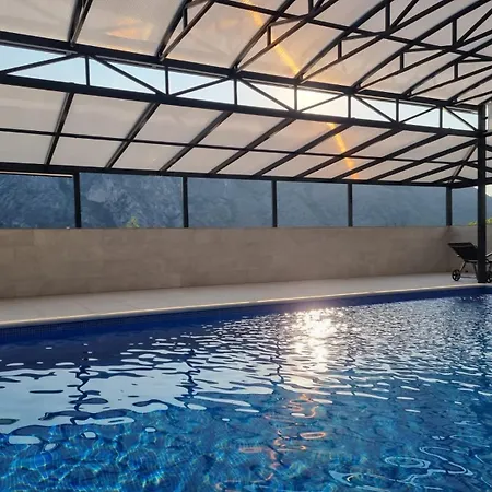Azzurra Swimming Pool *