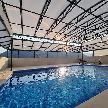 Azzurra Swimming Pool Villa Mostar