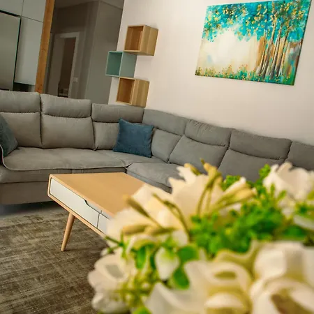 Azzurra Swimming Pool *