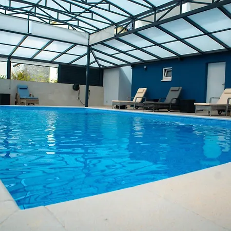 Azzurra Swimming Pool Mostar