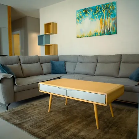 Azzurra Swimming Pool Willa *