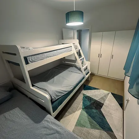 Azzurra Swimming Pool Willa *